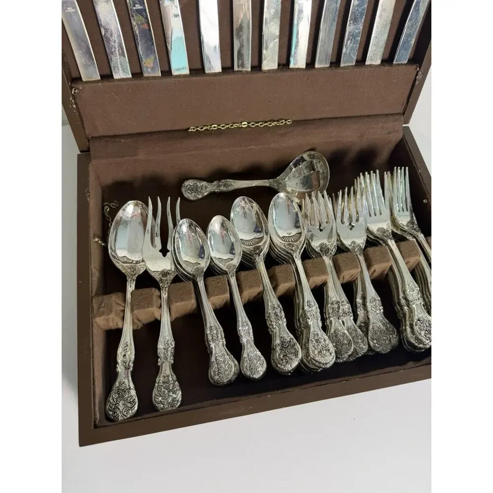 FB Rogers FRENCH ROSE Ornate Silver Plate Flatware Set 63 Piece Serves 12 Case